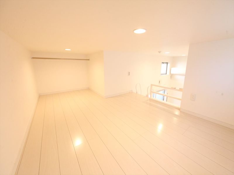 その他部屋・スペース　ロフト5.7帖（収納としてもお部屋としても使えます）