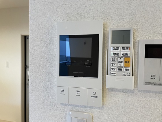 セキュリティ　※別号室の写真です。