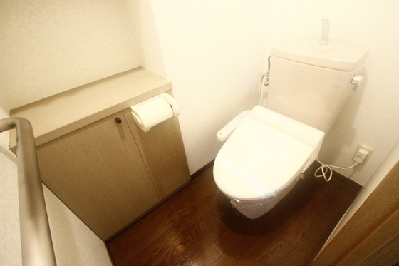 トイレ　※別部屋の写真です