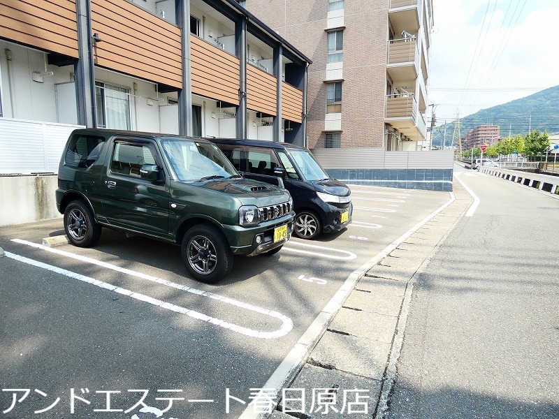 【大野城市川久保のアパートの駐車場】