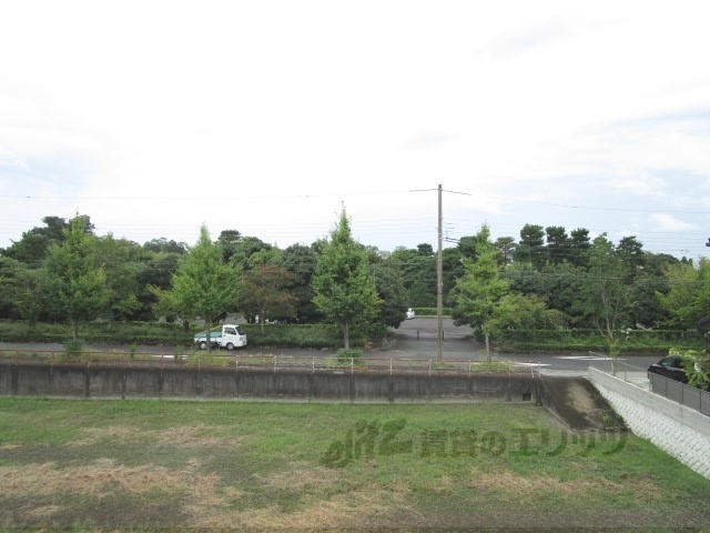 【京都市西京区桂清水町のアパートの眺望】