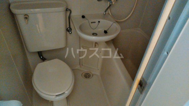 【川崎市麻生区片平のアパートのバス・シャワールーム】