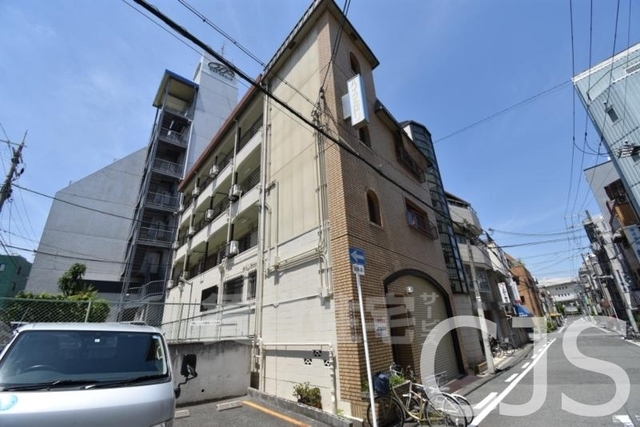 大阪市天王寺区味原本町のアパートの建物外観