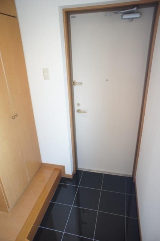 玄関　図面と現状に相違がある場合には現状を優先