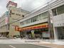 コンビニ　デイリーヤマザキ（コンビニ）まで85m