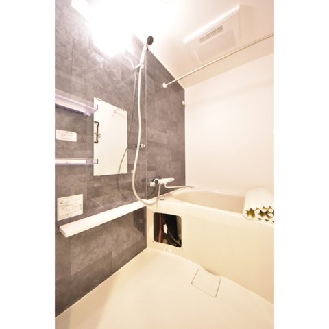 バス・シャワールーム　バス