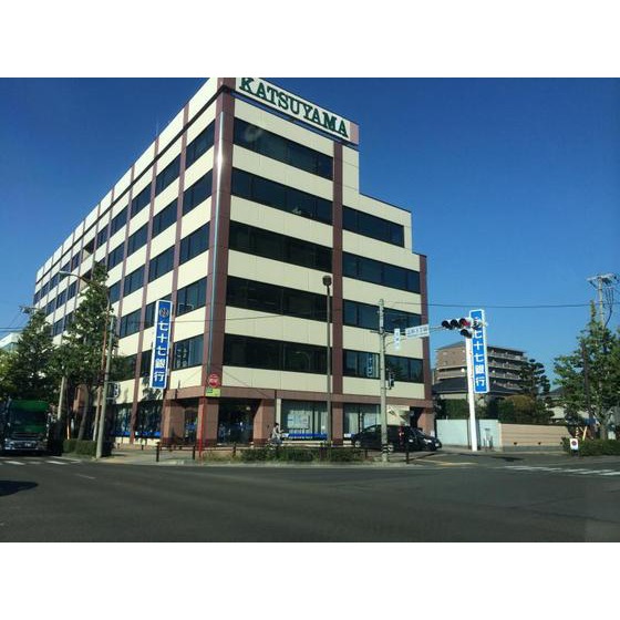 銀行　七十七銀行上杉支店（銀行）まで561m