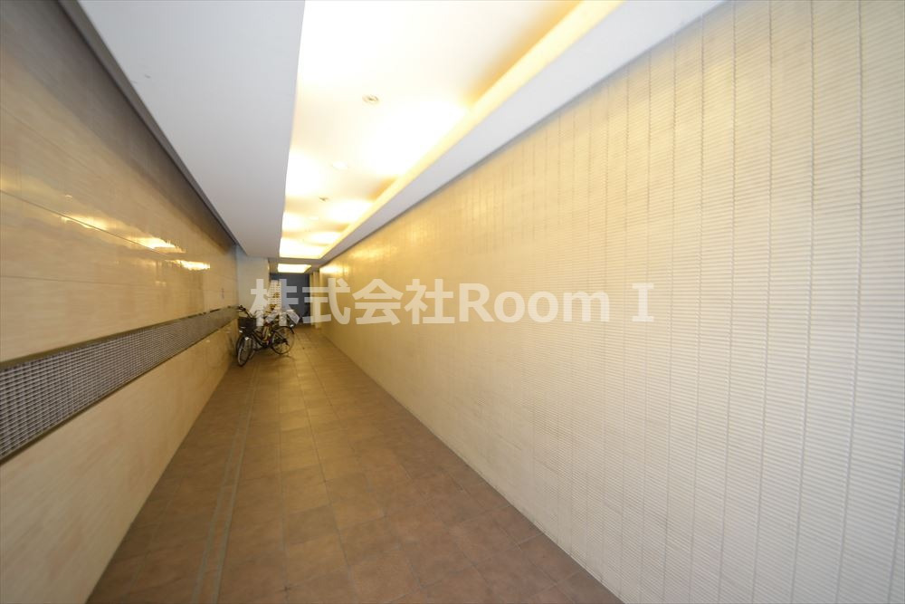 エントランス　毎日通るエントランスはこのようになっています