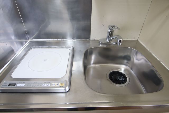 キッチン　ＩＨ１口備え付け