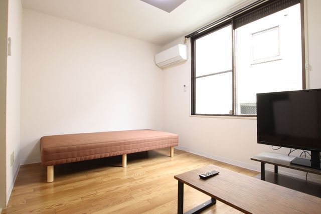 居室・リビング　家具家電付き☆