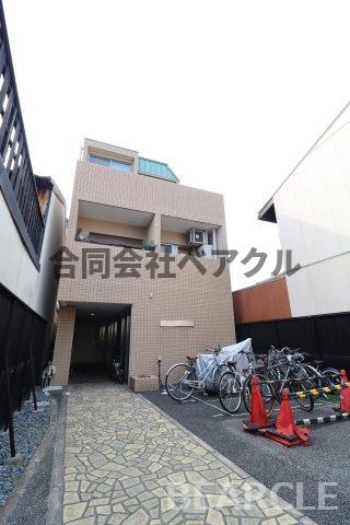 【珠光ビル四条大宮の建物外観】