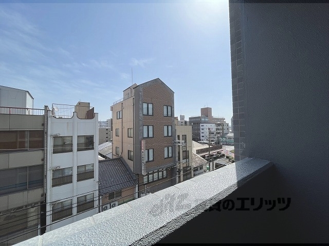 【京都市南区東九条烏丸町のマンションの眺望】