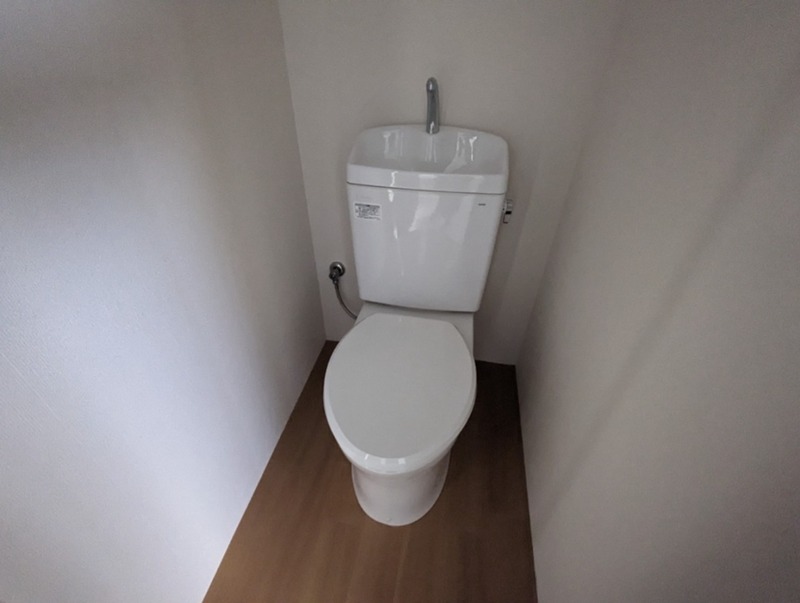 トイレ　別部屋参考