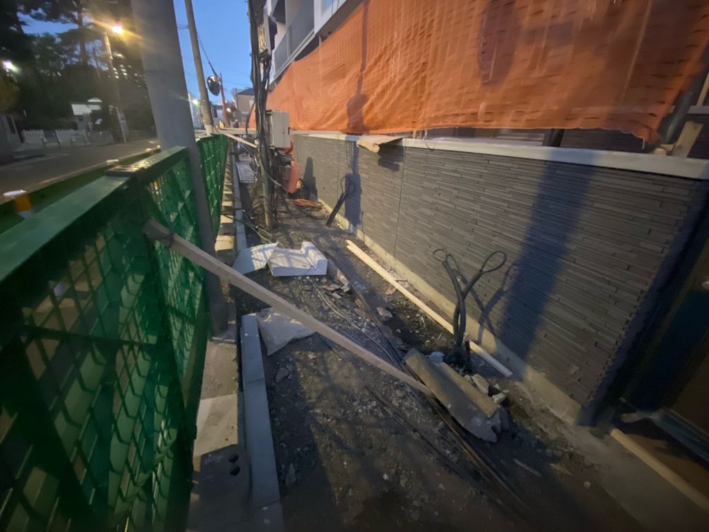 バルコニー　バルコニー