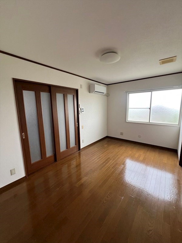 居室・リビング　洋室（7.5帖）の様子