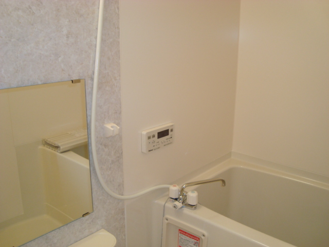 バス・シャワールーム　バス（イメージ）