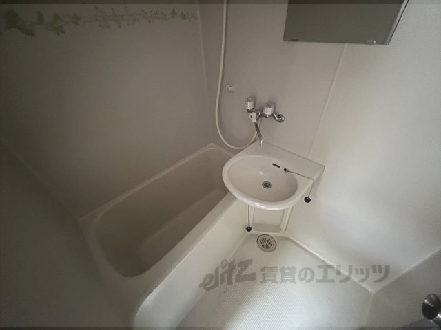 バス・シャワールーム　ユニットバス