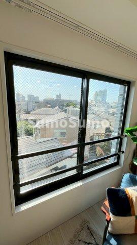 バルコニー　落ち着いた時間を過ごせるバルコニーです