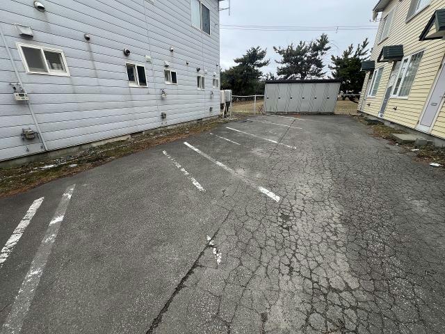 駐車場　駐車場