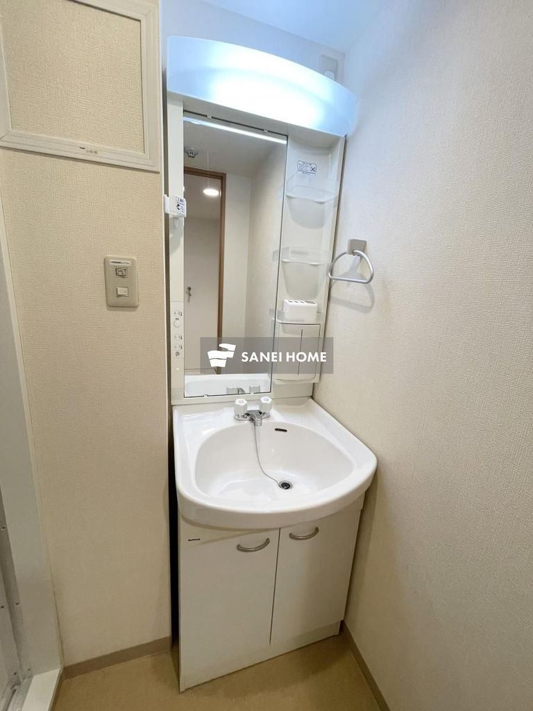 洗面設備　同仕様