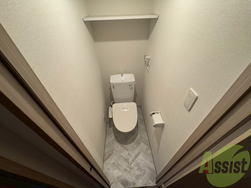 トイレ　こちらはトイレです。清潔感があり、安心して使用できます。