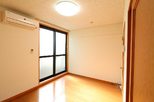 居室・リビング　家具家電設置をご希望の場合はご相談にのらせて頂きます。