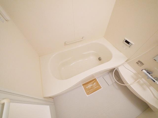 バス・シャワールーム　きれいなお風呂です