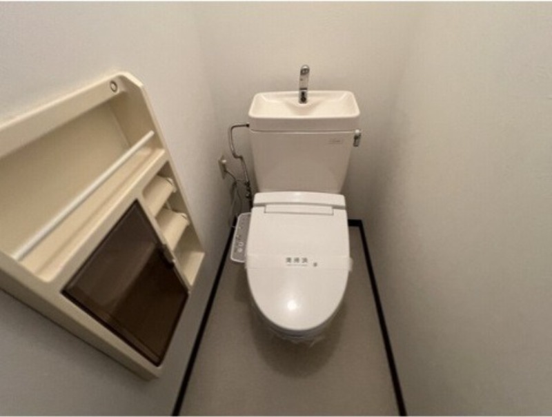 トイレ　図面と現状に相違がある場合には現状を優先