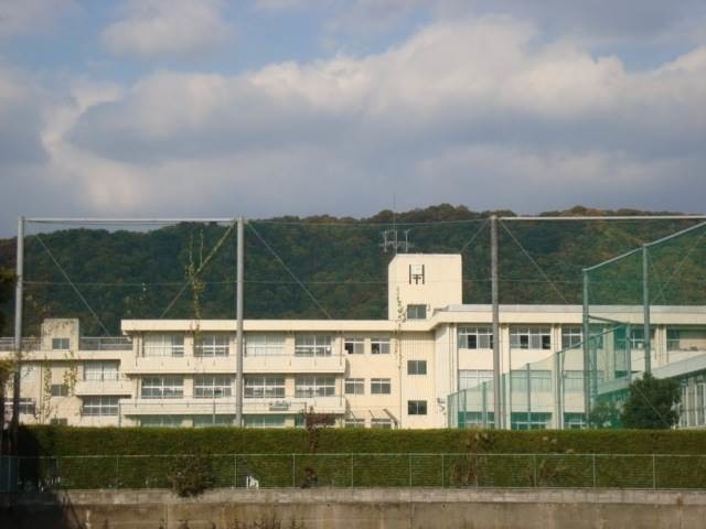 中学校　岡山市立高島中学校（中学校）まで6140m