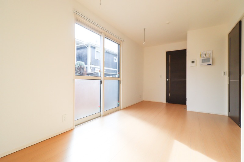 居室・リビング　図面と現状に相違がある場合には現状を優先