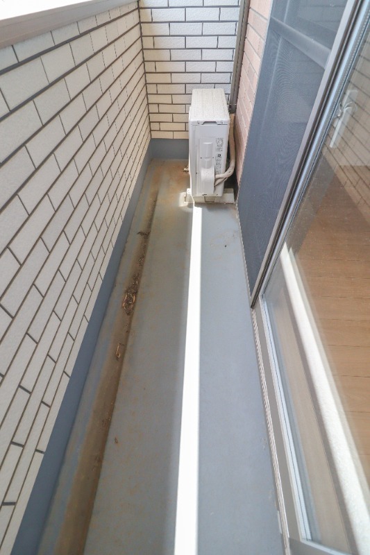 バルコニー　図面と現状に相違がある場合には現状を優先