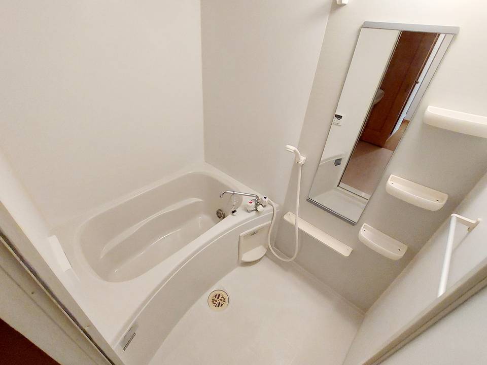 バス・シャワールーム　浴室