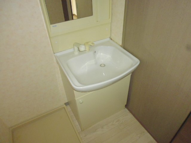 洗面設備　洗髪洗面化粧台