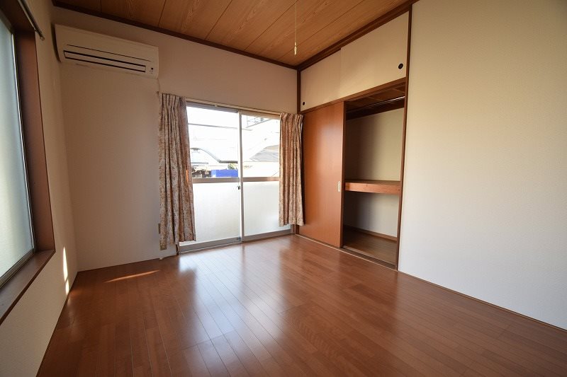 収納　別部屋　参考写真