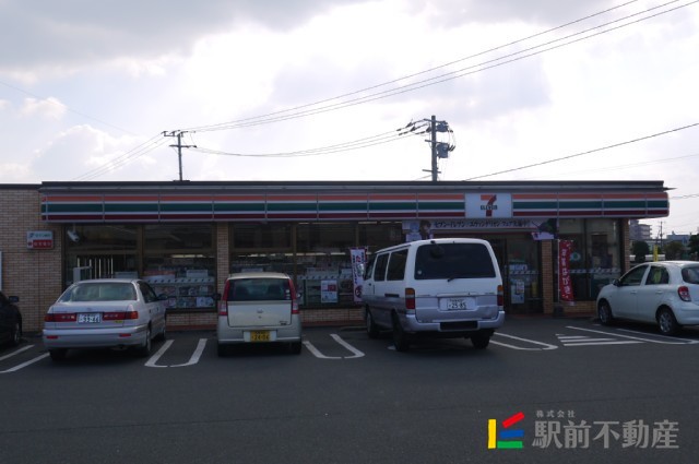 コンビニ　セブンイレブン鳥栖田代大官町店（コンビニ）まで500m