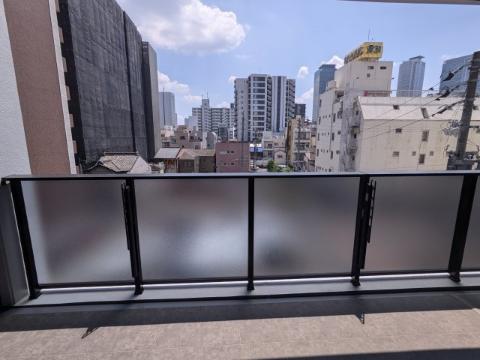 バルコニー　ベランダ