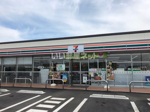 コンビニ　セブンイレブン 大垣浅中3丁目店（コンビニ）まで26m