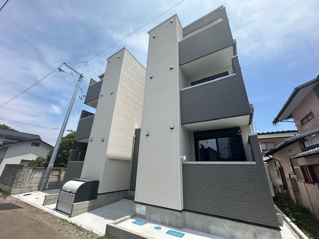 Regalest Ai.resortの建物外観