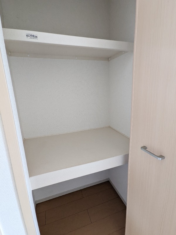 収納　図面と現状に相違がある場合には現状を優先