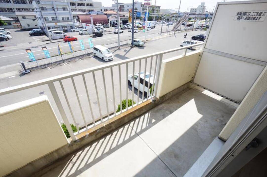 バルコニー　バルコニー