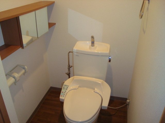 トイレ　ＷＣ（シャワー付トイレ）