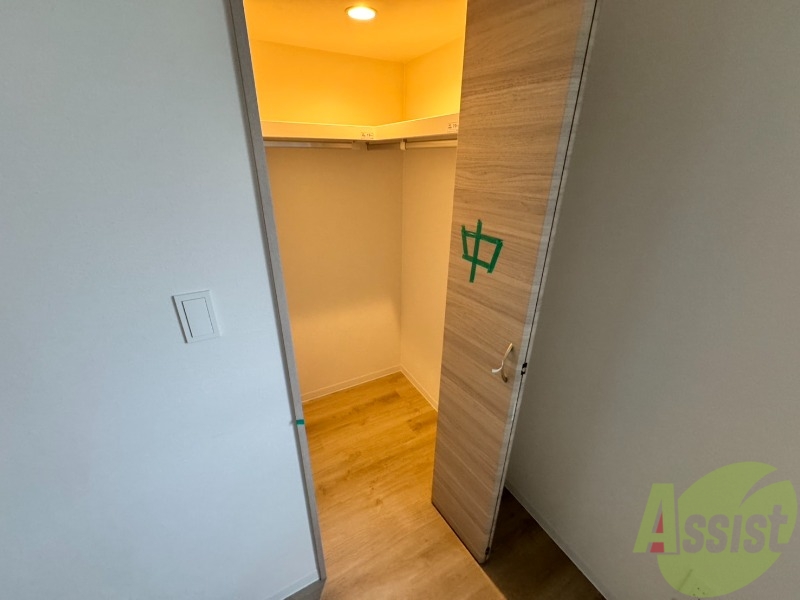 収納　収納もバッチリあるのでお部屋が片付きますよ！