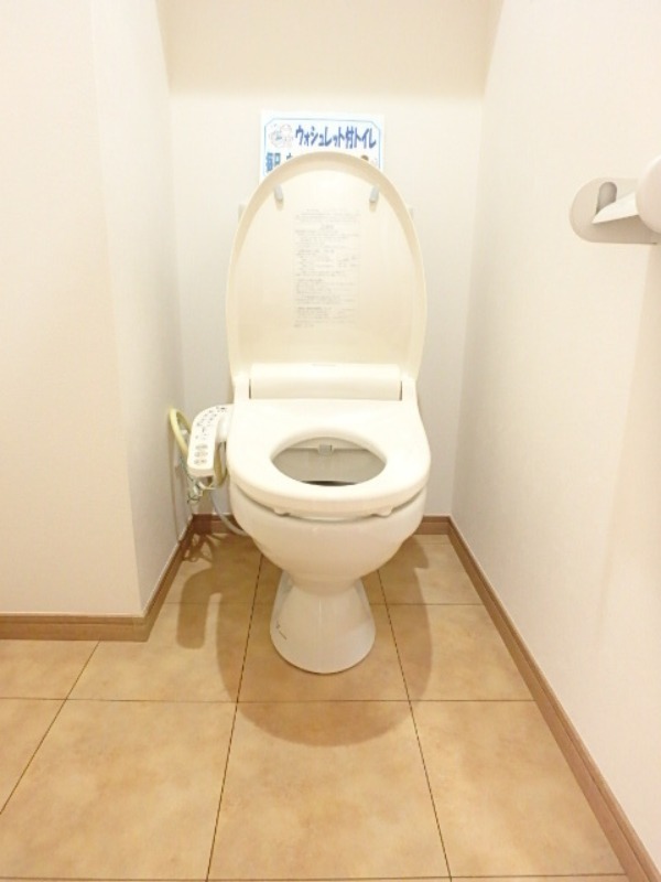 トイレ　図面と現状に相違がある場合には現状を優先