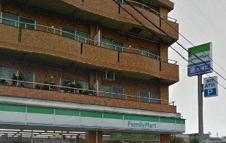 コンビニ　ファミリーマート三島幸原店（コンビニ）まで400m