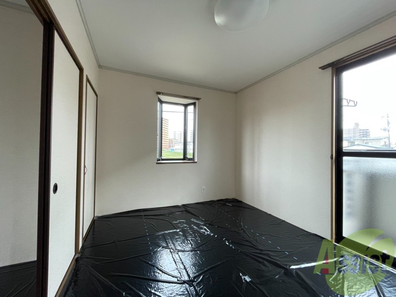 その他部屋・スペース　寝室と利用しても広さ的にも問題無さそうですね。