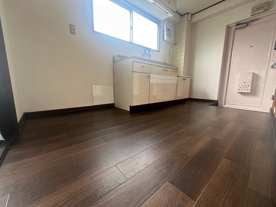 居室・リビング　現状を優先いたします。