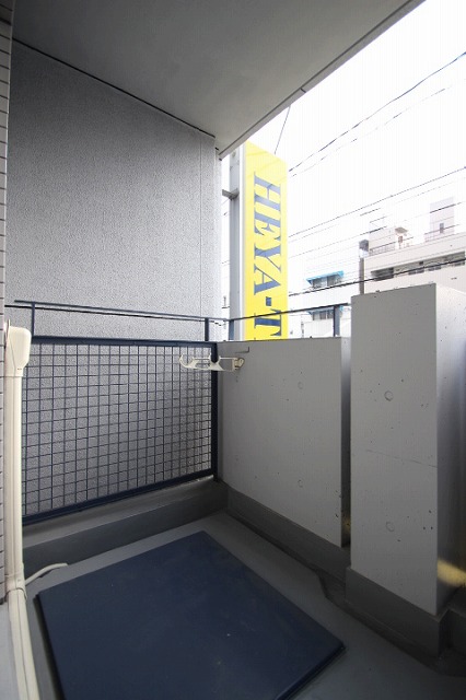 バルコニー　同物件別室です。