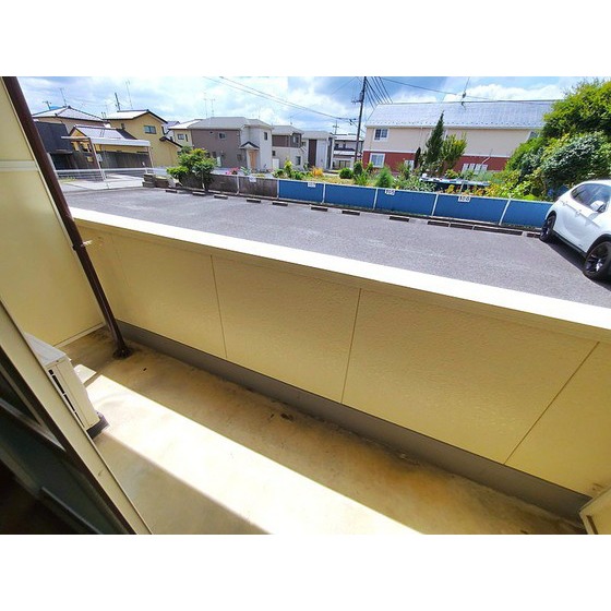 バルコニー　南面日当たり良好