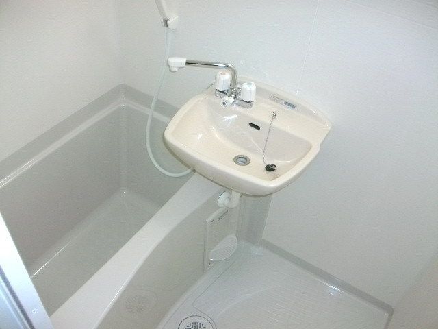 洗面設備　浴室乾燥付き