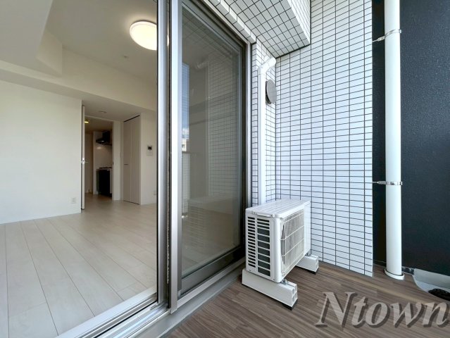 バルコニー　お洗濯にも便利なバルコニー付き